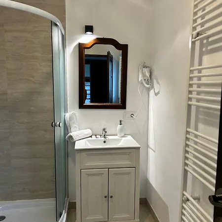 Riviera דירה