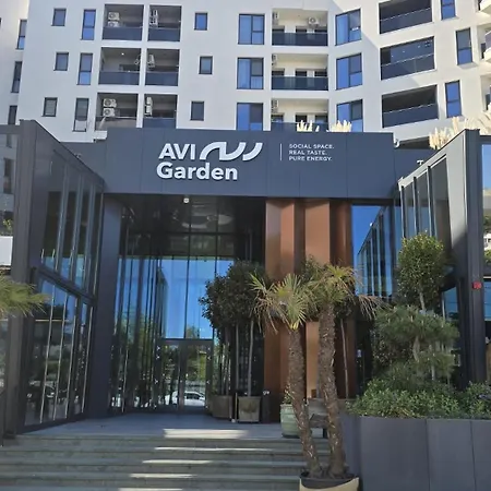 Riviera شقة *